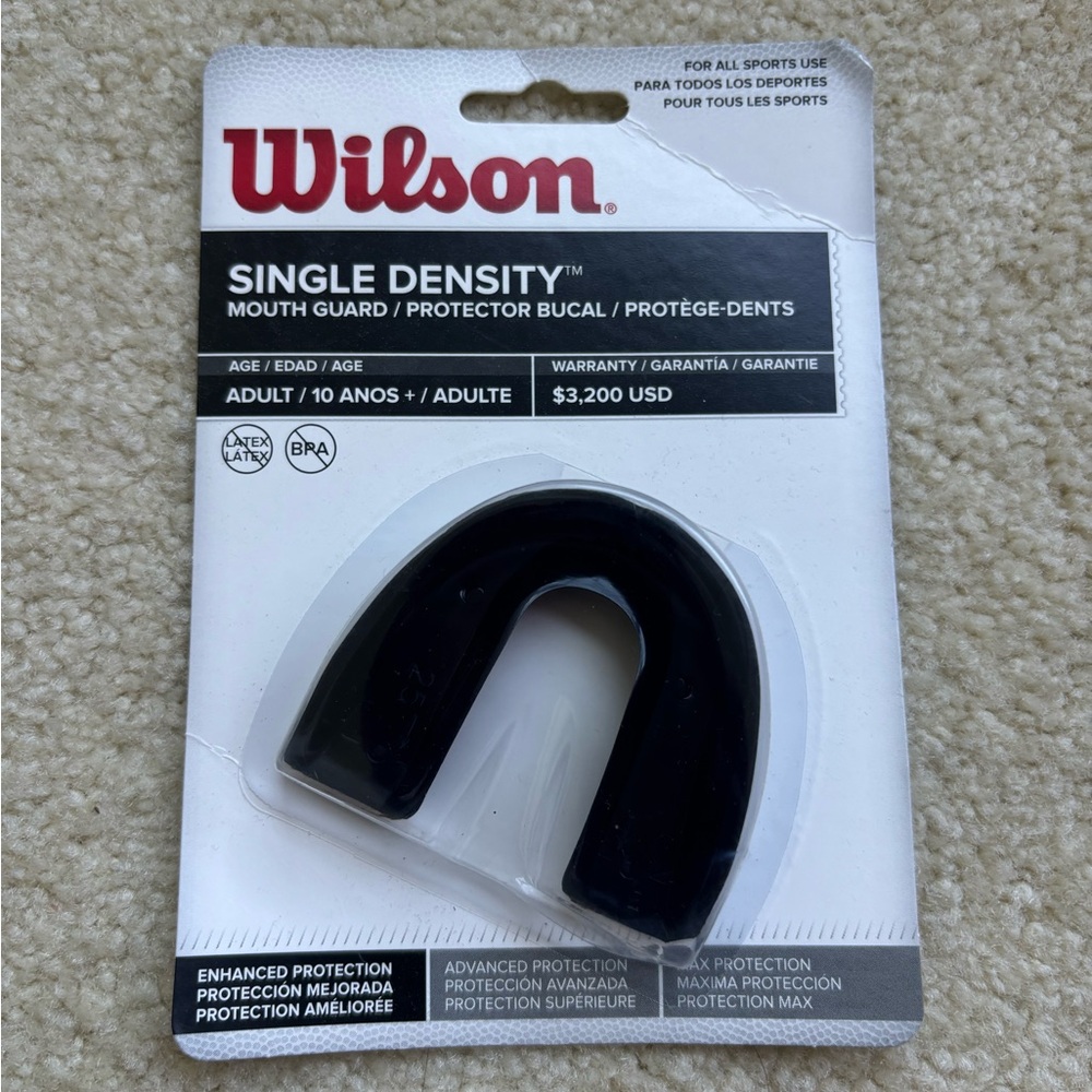Wilson Black Adult Mouth Guard